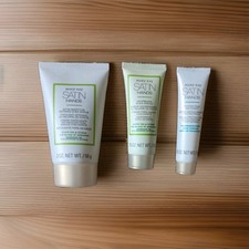 Mary Kay Satin Hands Travel Set, New With Travel Bag