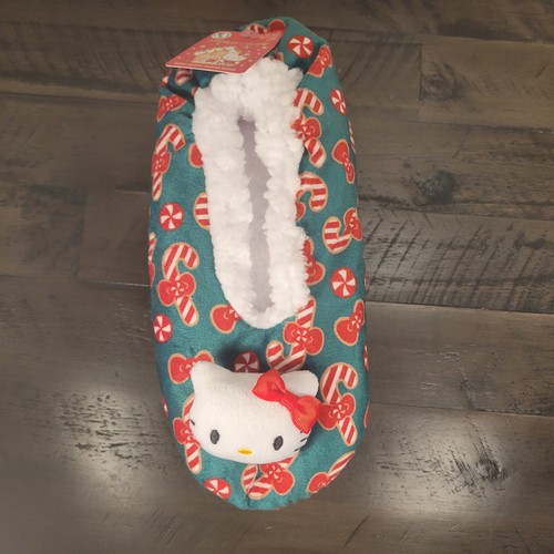Sanrio Hello Kitty Christmas Holiday Slippers Women’s Size 7-9.5 Shoe Fuzzy - Picture 6 of 8