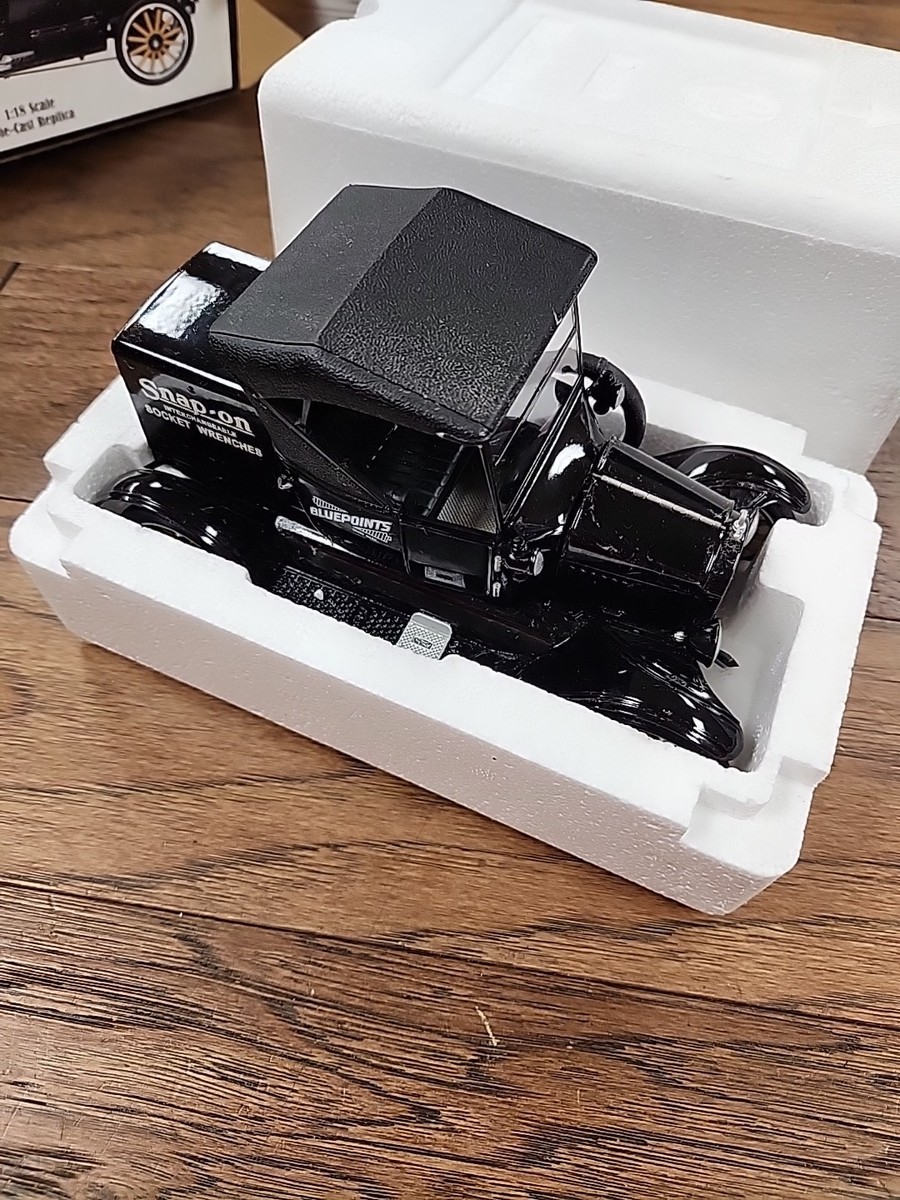 スナップオン　フォードモデルT  1/18 ケース付き スナップオン フォードモデルT 1/18 ケース付き スナップオン