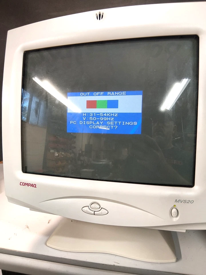 Compaq 15" MV520 1024x768 VGA CRT Monitor - Image 2 of 3