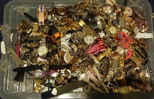 80+ watches joblot spare or Repair