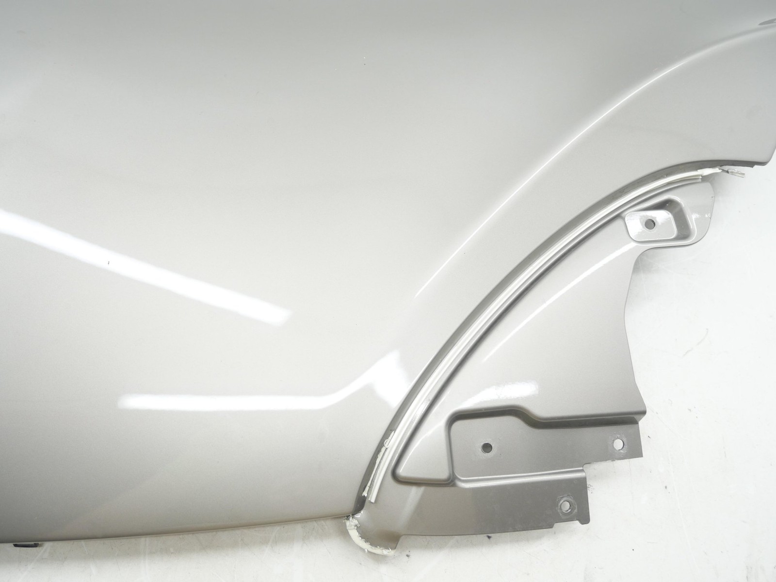 Used Rear Driver Lower Quarter Panel Trim Wing 2016-2021 McLaren 570S Silver OEM