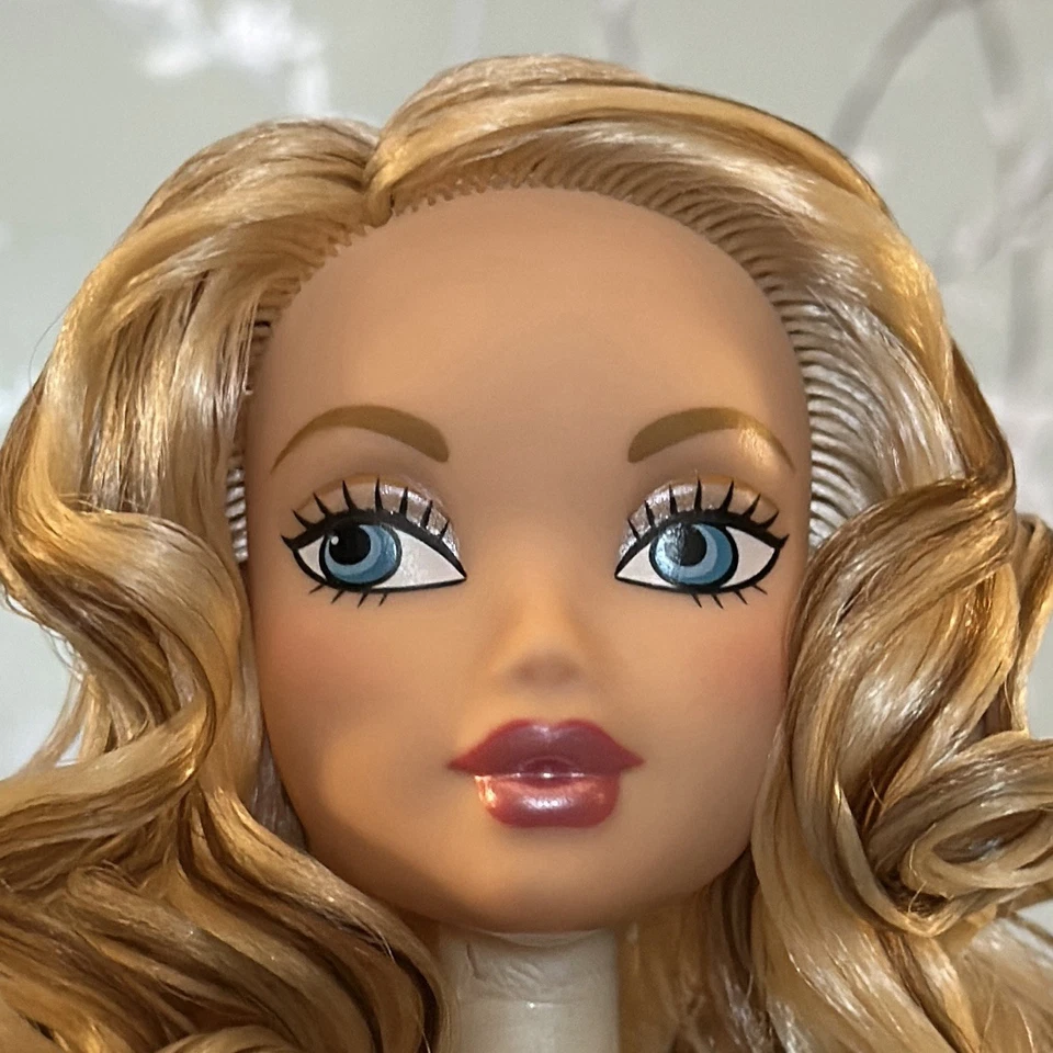 My scene Barbie Doll Head Premium Curly Nylon Reroot Blonde OOAK - Image 2 of 4