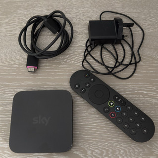 Sky Stream Puck Box with Remote & Power Supply – Fully Working