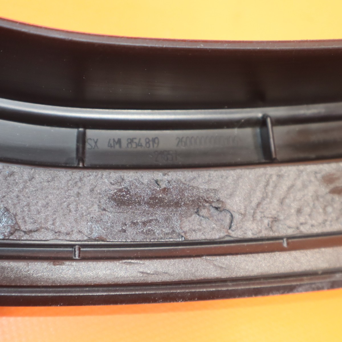 Lamborghini Urus 2019-2021 Rear Left Hubcap