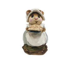 Wee Forest Folk M-119 Prudence Pie Maker (RETIRED)