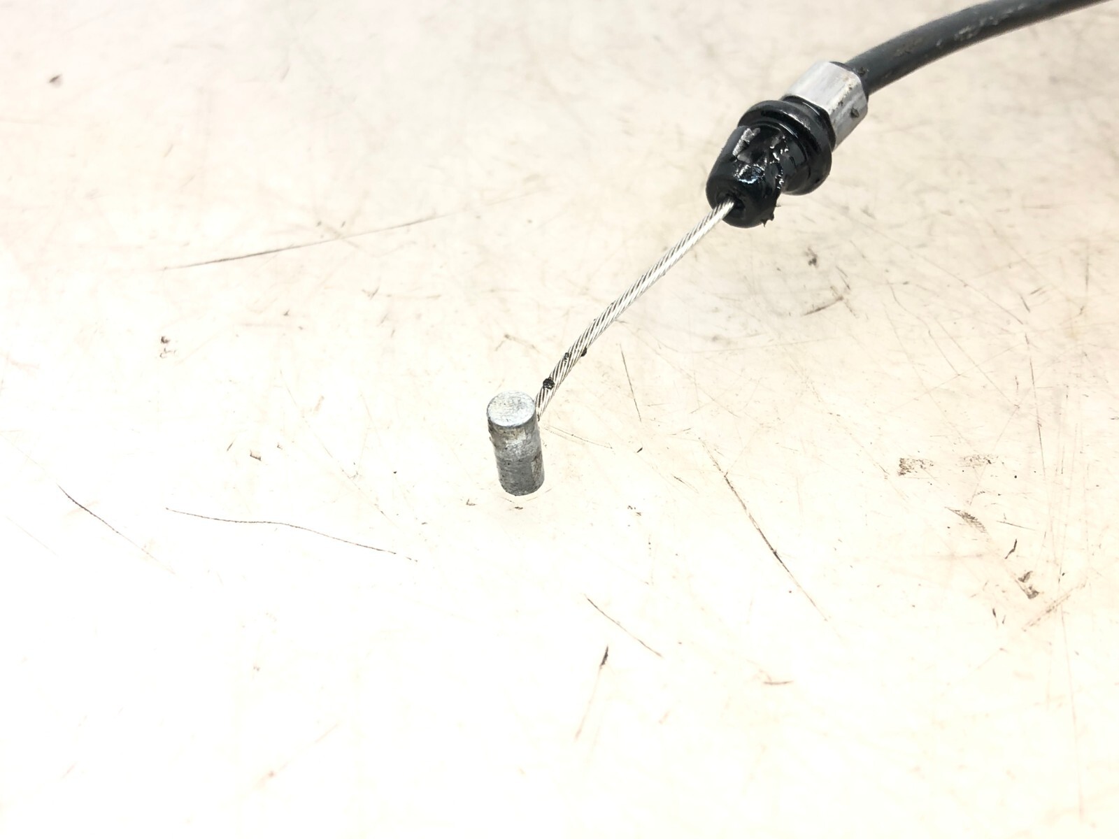 2017-2020 MASERATI LEVANTE FRONT HOOD BONNET LOCK LATCH RELEASE CABLE OEM