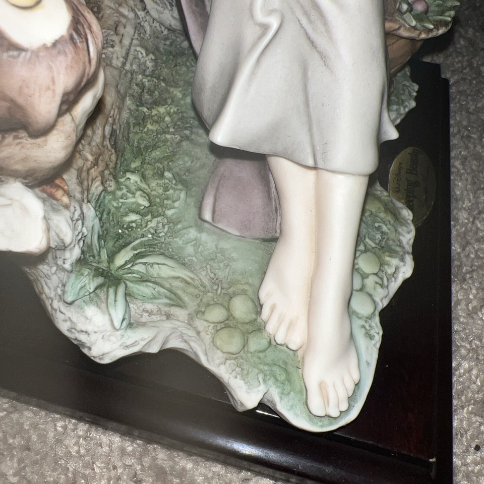 G. ARMANI Figure Figurine Statue Sculpture "Sleeping Beauty" Walt