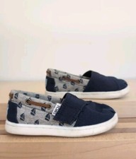 Tiny Toms Classic Blue Sailboats Shoes US Size 8 Toddler Slip On kids