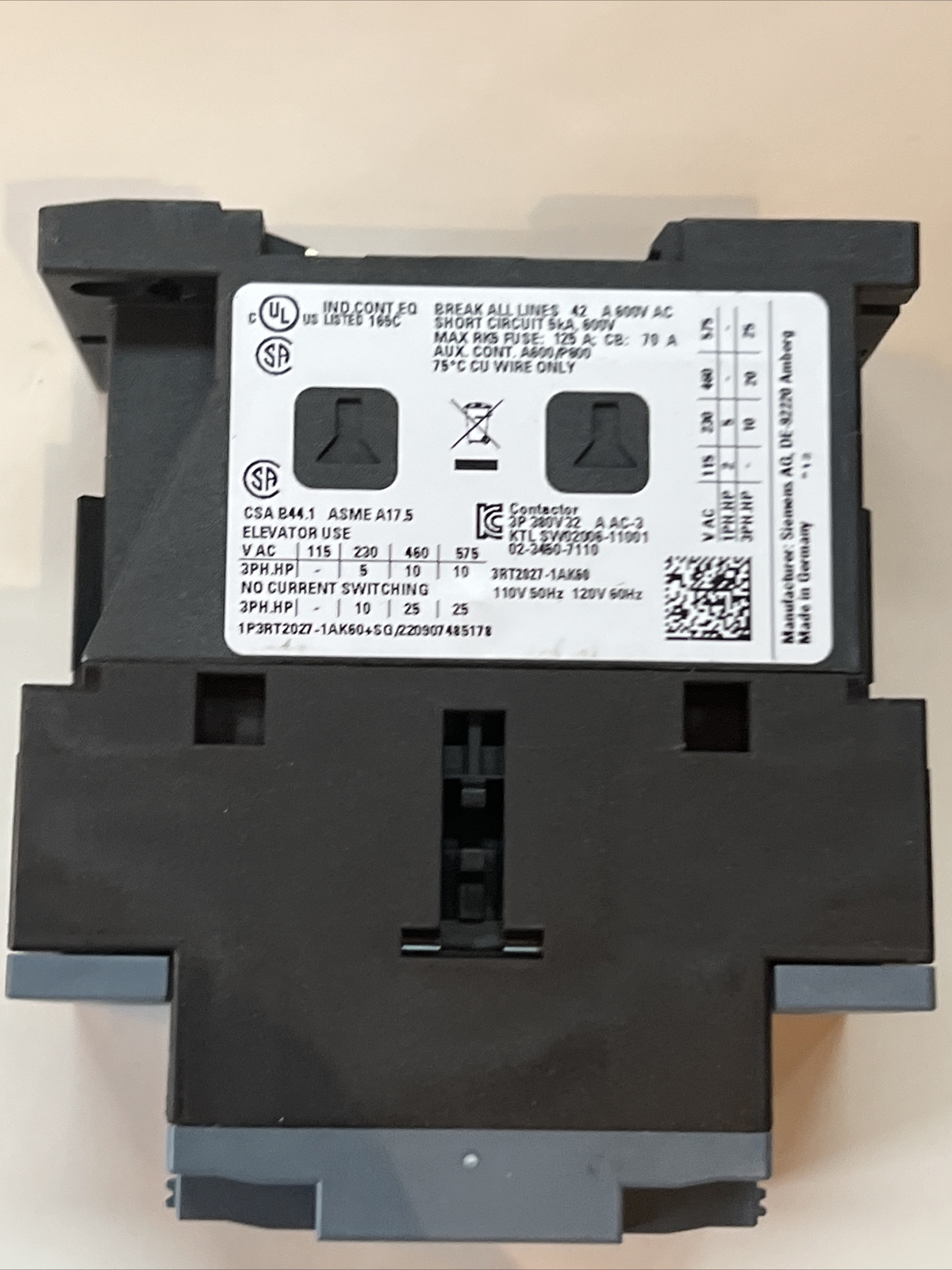 Contattore ABB A12-30-01 110V 50Hz 110-120V 60Hz