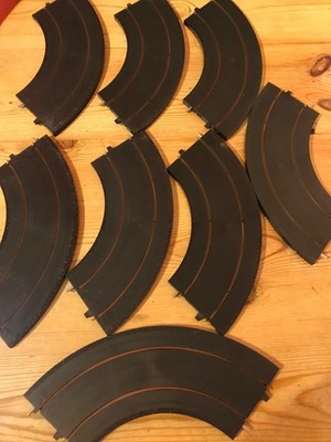 8 x Vintage Triang Minic Autobahnen schwarz Spur M1611 Bogen 90°.