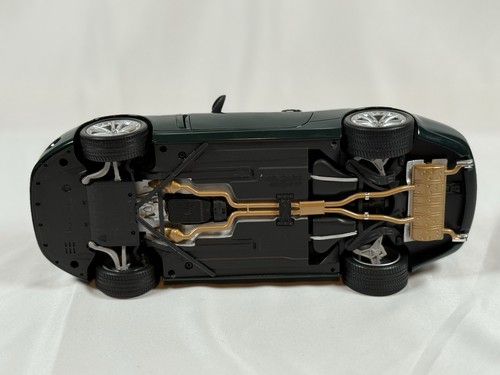 Minichamps 1/18 Scale Die Cast Model Jaguar XK Coupe - Dark Green - Picture 11 of 16