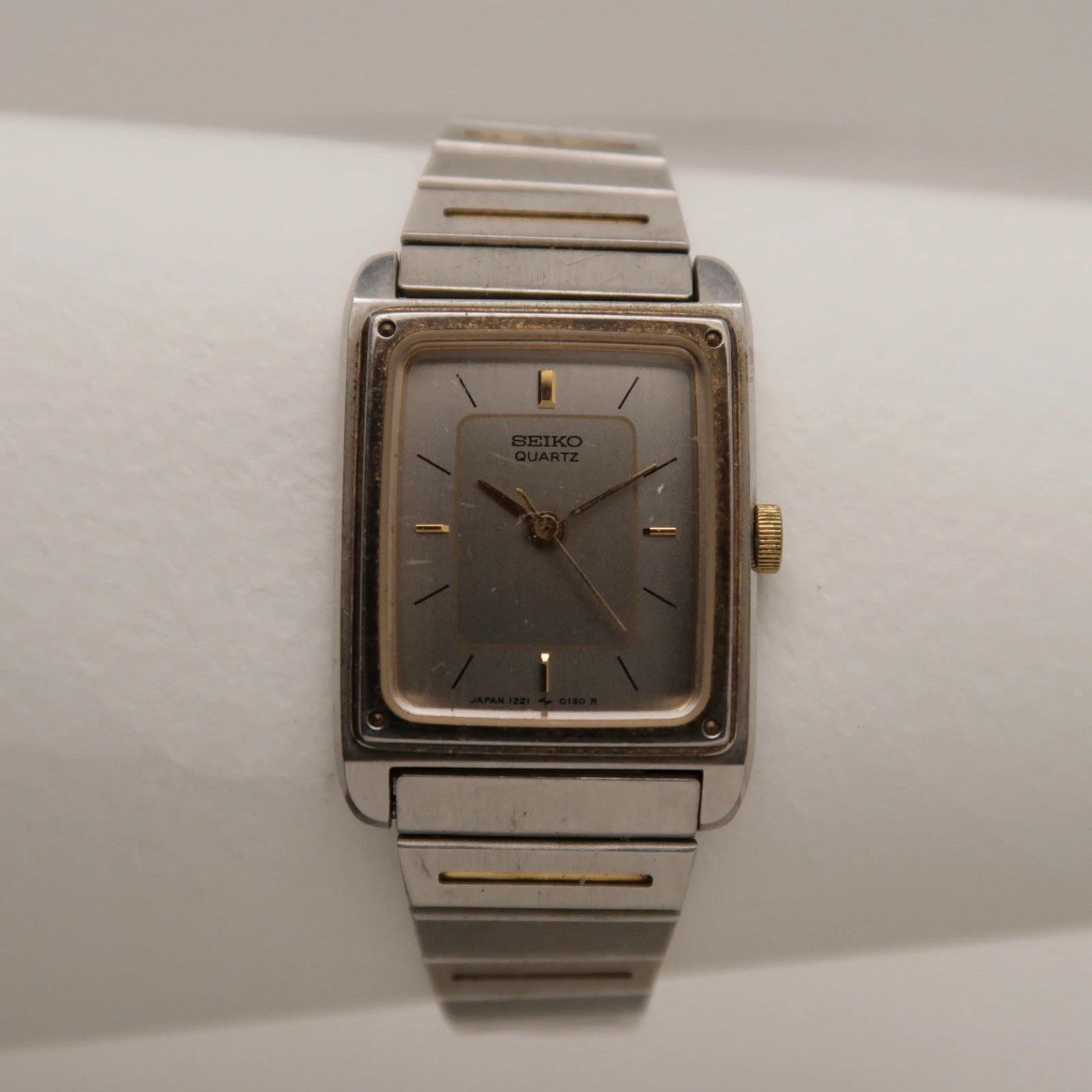 SEIKO 1221-5070 Silver Tone Analog Quartz Men Vintage Watch W271 *WORKING