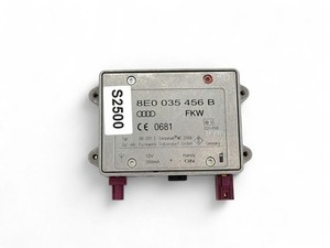 Audi A6 S6 C6 4F 2006 Antennenverstärker Signalverstärker 8E0035456B TSL4643