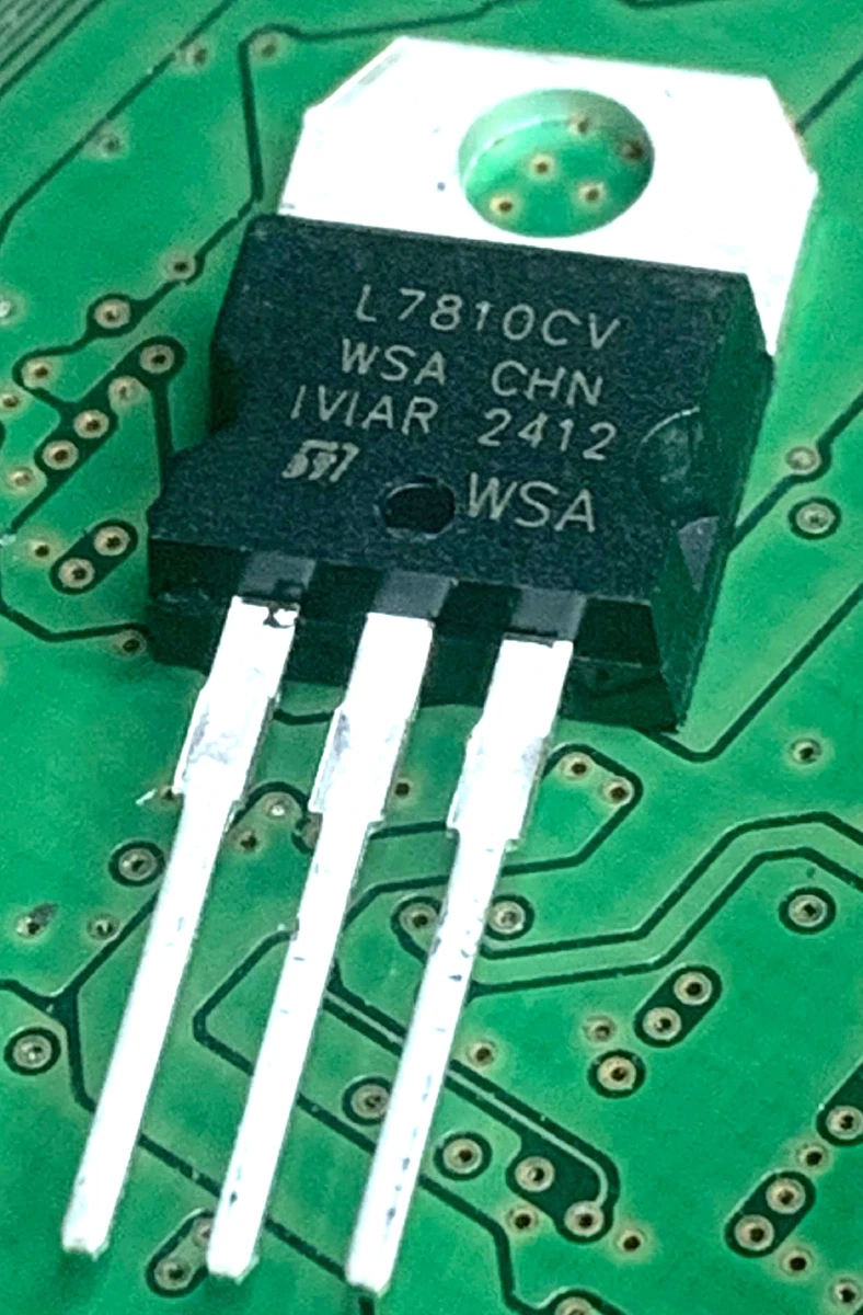 Circuito Integrato SIGNETICS SCN68681C1N40 (USATO, 1 Pezzo)