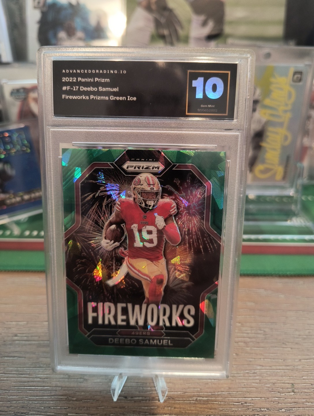 2022 Deebo SAMUEL Panini Prizm Fireworks Green Cracked Ice Gem 10