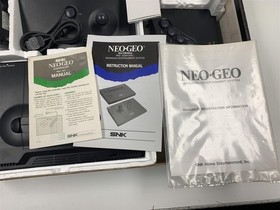 SNK Neo Geo AES Gold System Console CIB Bundle 2 Controllers Memory Card Tested