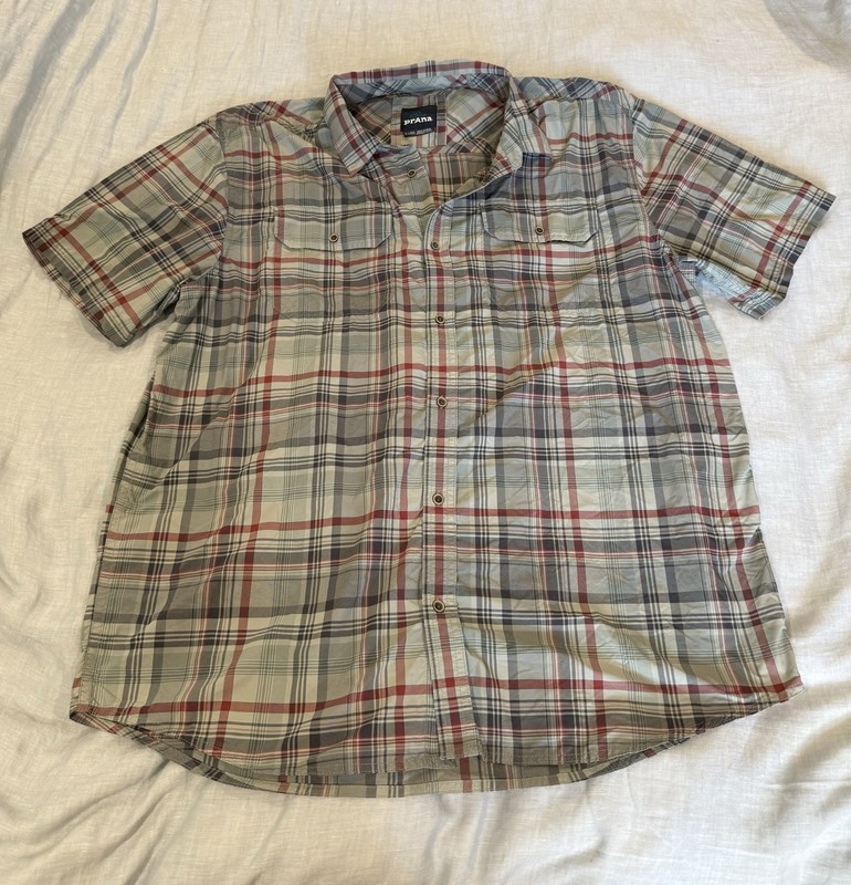 prAna Breathe Men's Short Sleeve Plaid Button-Up Shirt w/ Pocket, size XL