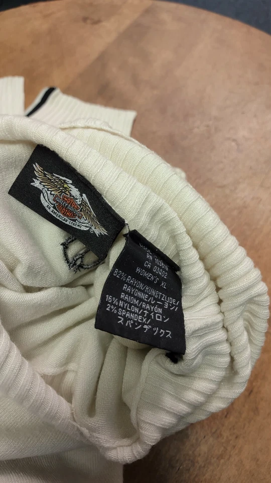 Suéter para mujer Harley Davidson acanalado crema cuello alto deletreado talla XL Foto 3 de 4