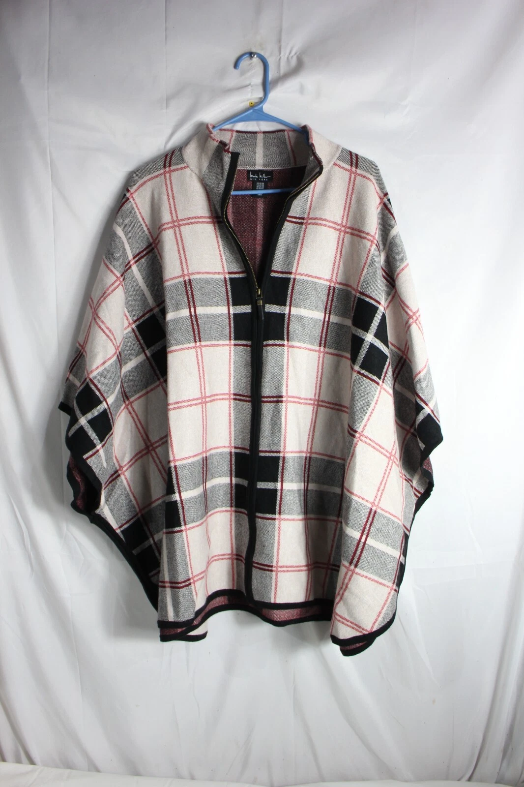 Nicole Miller Plaid Poncho Women1X Plaid Tartan Preppy Layer Cape S 2x/3x