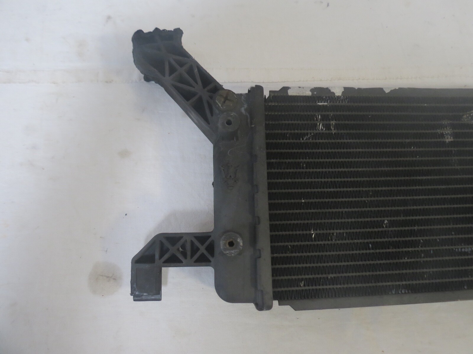 ✅ 14-17 Maserati Ghibli Front Secondary 3.0 v6 Engine Coolant Water Radiator OEM