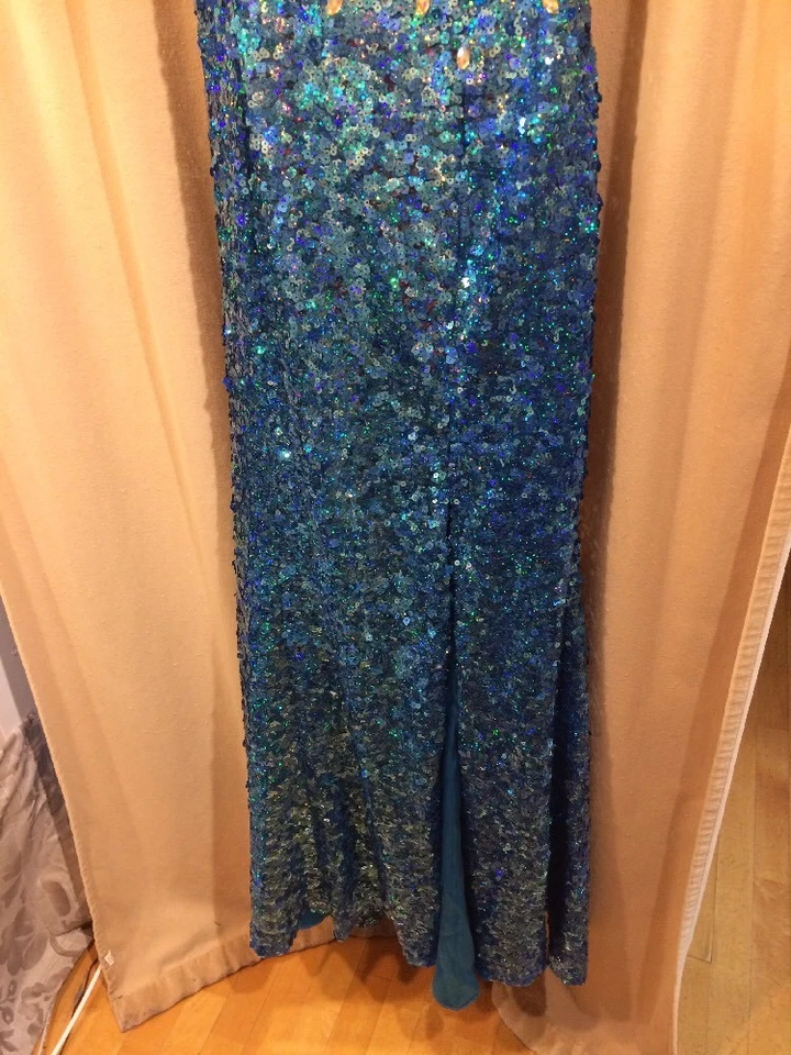 Vestido SIRENA LENTEJUELAS Fiesta Hora Aqua Lentejuelas Un Hombro Talla 4 Foto 2 de 4