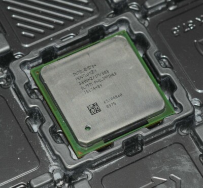 Intel Pentium 4 3.0GHZ HT Socket 478 CPU 3.0GHz 1M 800MHz SL7PM
