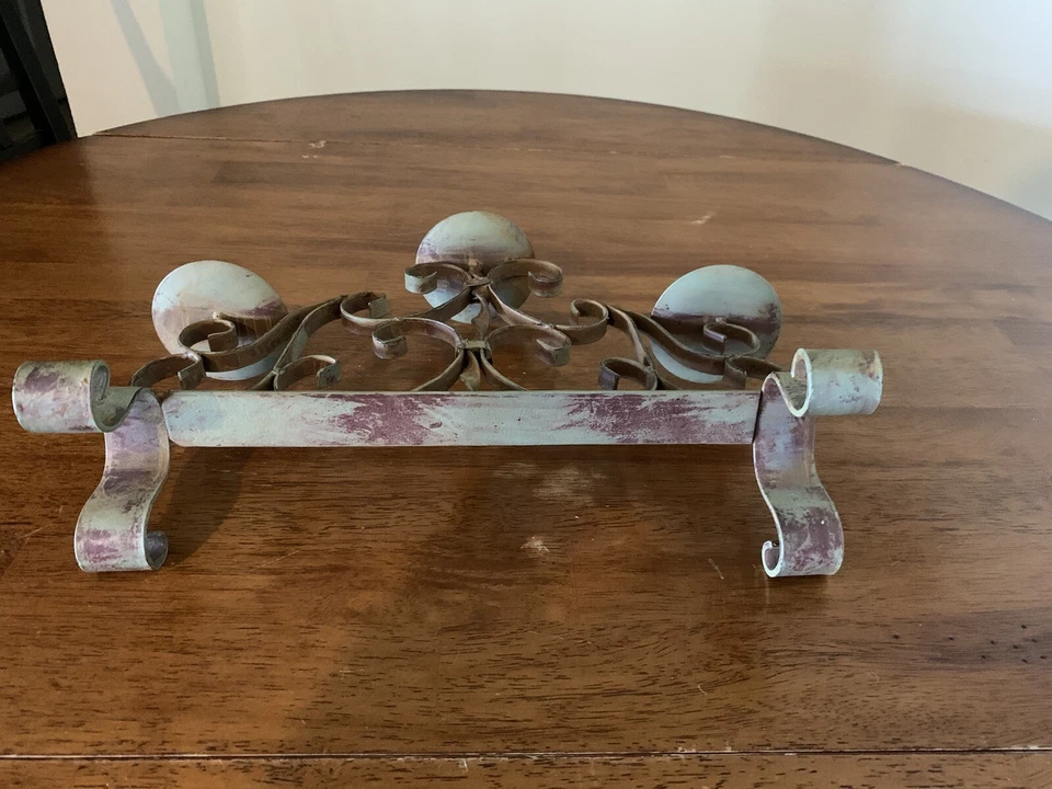 Candelabro de pilar fundido con desplazamiento candelabro 3 brazos imitación óxido y acabado oxidación Foto 4 de 4