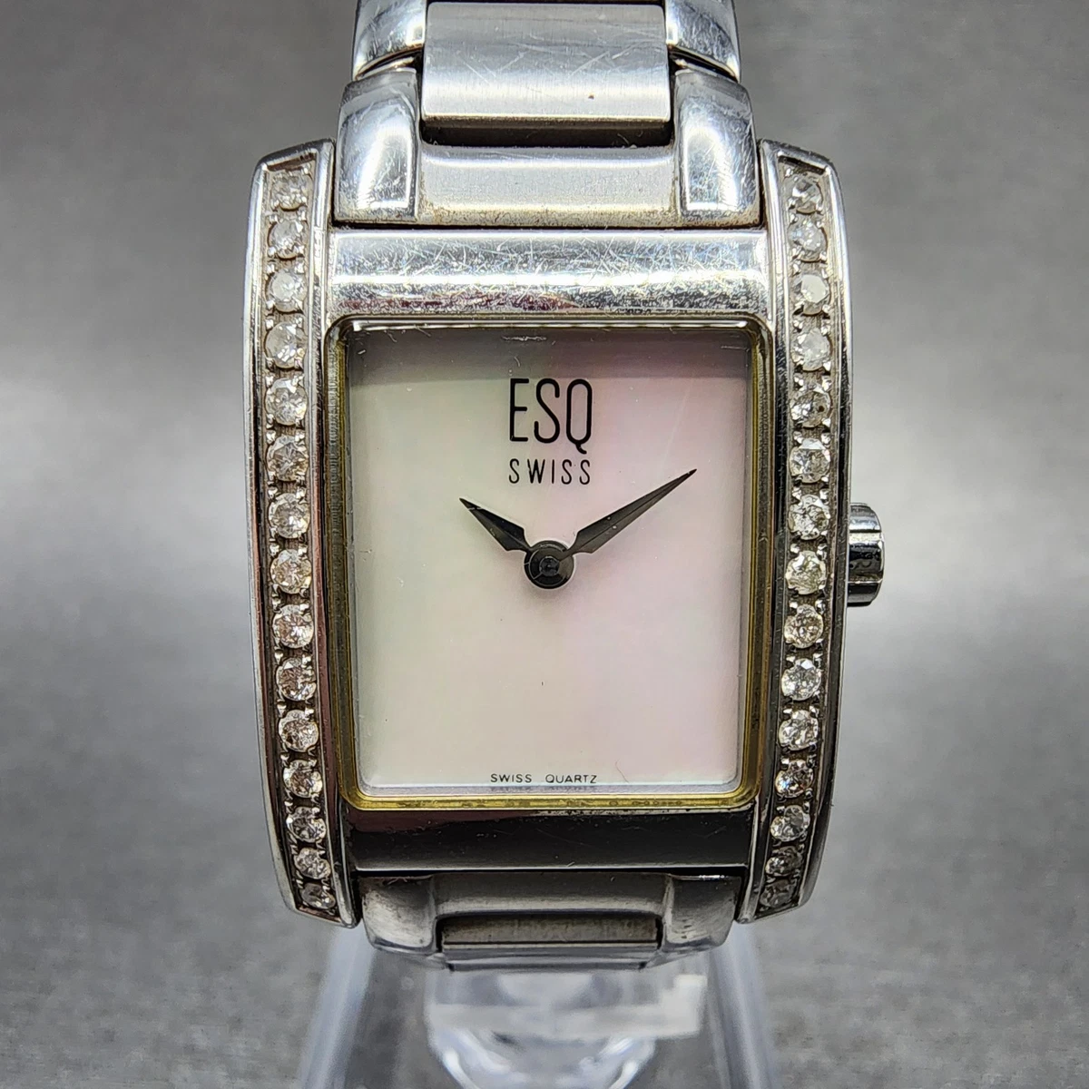 Vintage ESQ Womens Silver Tone 18mm Black Tank Watch 6.5\