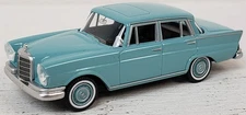 WIKING NEW HO 1/87 Scale Classic 220 S Mercedes Benz in Turquoise Blue Finish