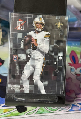 Topps Signature Class 2025 After Image Tyler Shough New Orleans Saints RC