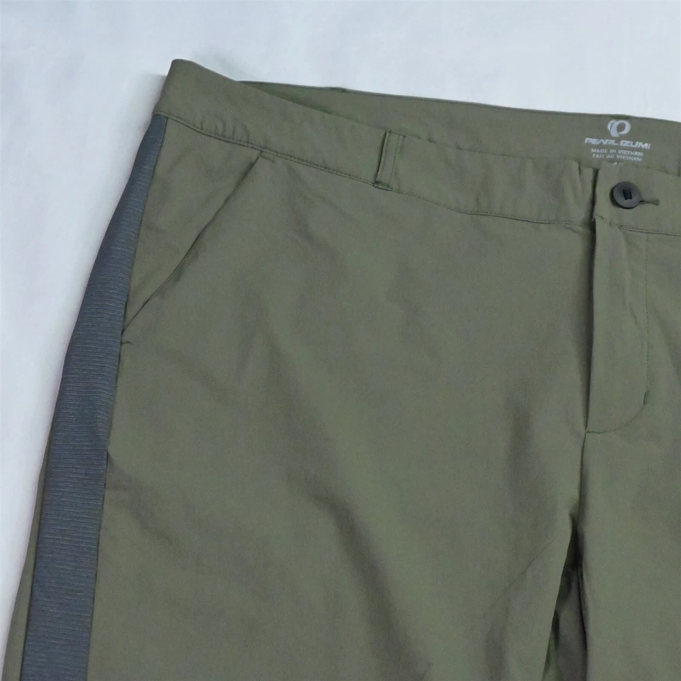 Pearl Izumi 42 x 12" Green Unlined Mountain Biking Shorts - Image 2 of 4