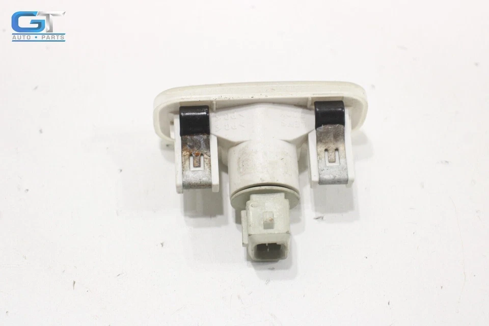 Aston Martin V8 Vantage 2007-2010 bajo tablero interior cortesía luz lámpara OEM Foto 4 de 4