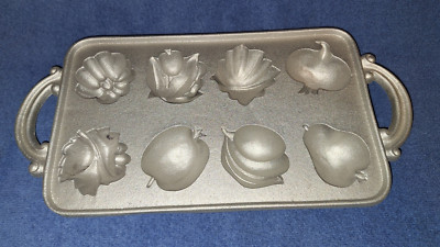 John Wright Cast Aluminum Harvest Muffin Mold #2