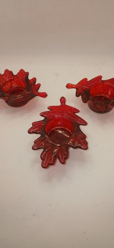 3er Set rote Teelicht-Votivkerzenhalter in Blattform massiv Glas mit Windlicht - Bild 3 von 4