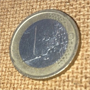 Italy 1 Euro 2002 Bi-Metallic Coin Uncertified Ungraded Euro Currency