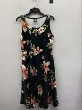 Agnes & Dora Women's Angelou Dress Black Floral Sleeveless Fit & Flare NWT Sz M