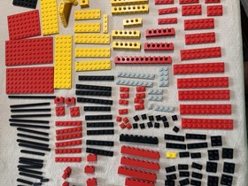 LEGO Technic Expert Builder Set: Power Truck (8848)- Incomplete with manual 