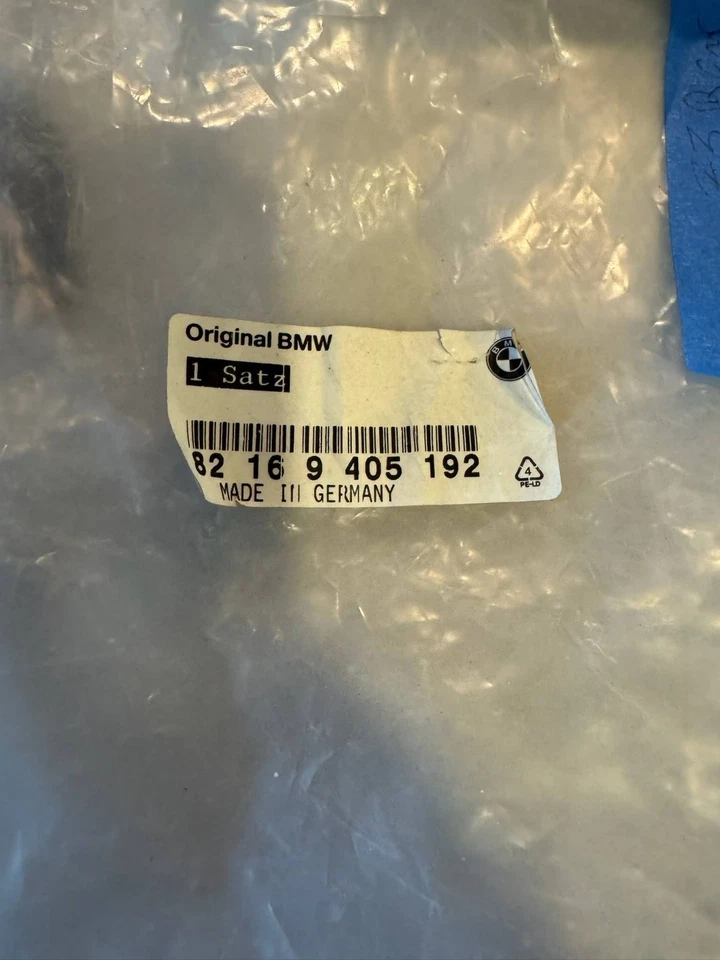 Guardabarros delanteros y traseros BMW Z3, NUEVO EN STOCK en su embalaje original Foto 4 de 4