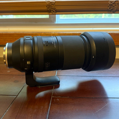 Tamron 150-500mm f/5-6.7 Di III VC VXD Zoom Lens Sony E AF A057