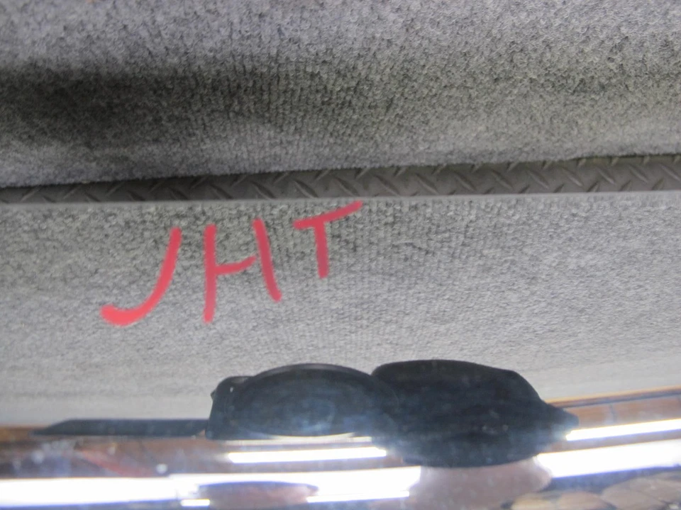 HUMMER H2 2003-2007 PARACHOQUES DELANTERO RADIADOR REJILLA SUPERIOR MOLDURA 15177227 Foto 2 de 4