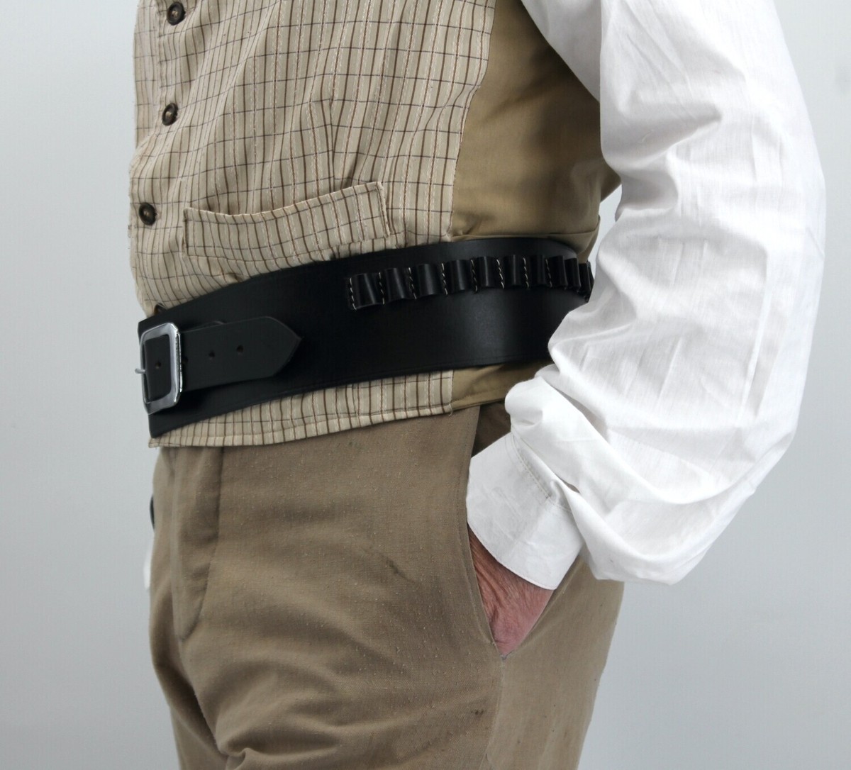 Early Post-War Western Gun Belt with Holster - Old West