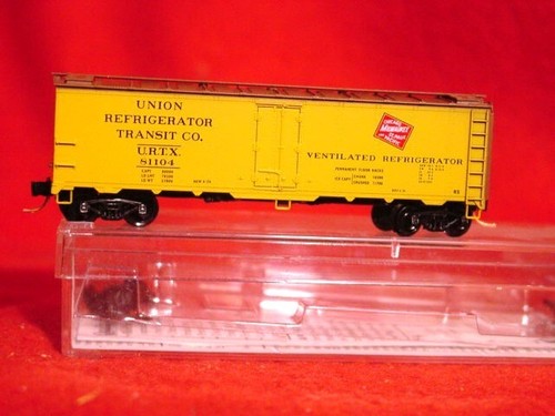 MTL 59100 MILWAUKEE ROAD (URTX) 40' Steel Reefer #81104 'NEW' N-SCALE - Afbeelding 2 van 3