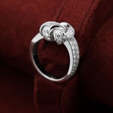 Graff Tilda’s Bow Pavé Diamond Ring Ref: RGR664 - Size L