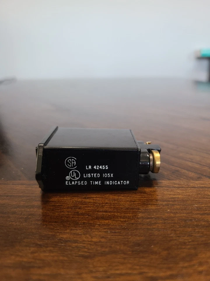 HOBBS STEWART WARNER LR 42455 Hour Meter 240Vac - Image 4 of 4
