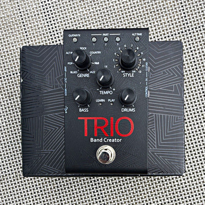 DigiTech TRIO Band Creator Digital Guitar Effects Pedal for Electric Guitar