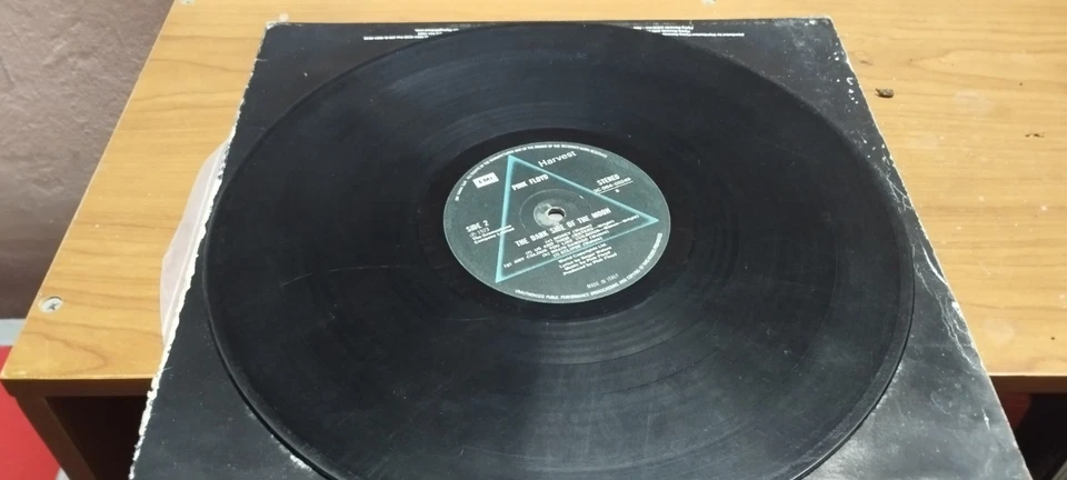 Pink Floyd The Dark Side of the Moon · Lp, foto 2 di 3
