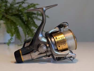 Shimano Twin Power 2500 XT-RB (Fighting Drag) & Spare Spool. RARE
