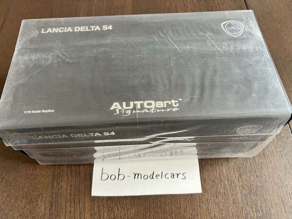 AUTOart Signature 1:18 - Lancia Delta S4 1985 - GRIGIO METALLIZZATO - 74772 -NEW - Immagine 2 di 4