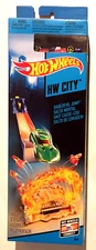 Hot Wheels~ 2015~HW CITY~ DAREDEVIL JUMP ~ Formula Race Car~1:64~Connect~ 4+~New